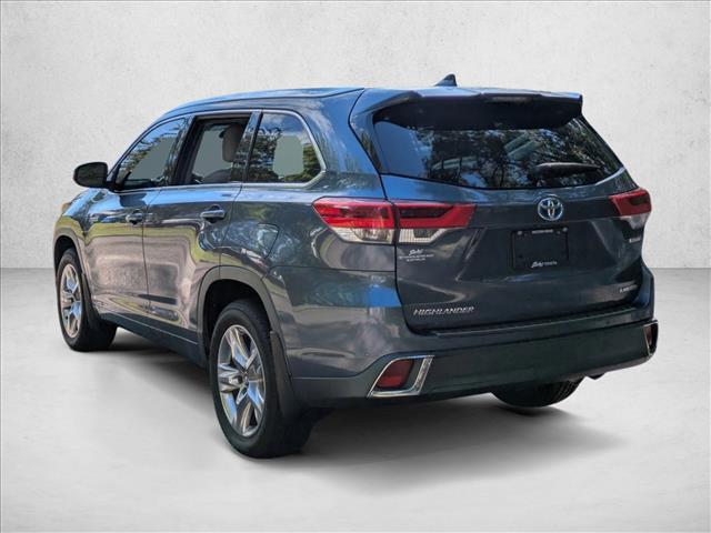 used 2019 Toyota Highlander Hybrid car, priced at $26,900