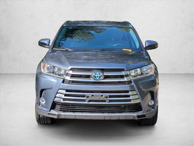 used 2019 Toyota Highlander Hybrid car, priced at $26,900