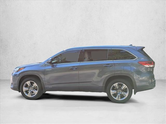 used 2019 Toyota Highlander Hybrid car, priced at $26,900
