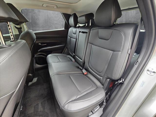 new 2025 Hyundai TUCSON Hybrid car, priced at $38,315