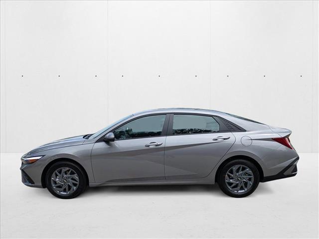 new 2025 Hyundai ELANTRA HEV car, priced at $27,335