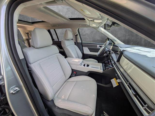 new 2025 Hyundai SANTA FE HEV car, priced at $50,215