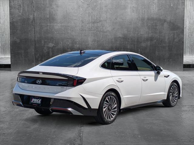 new 2025 Hyundai Sonata Hybrid car, priced at $40,025