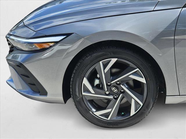 new 2025 Hyundai Elantra car, priced at $24,526