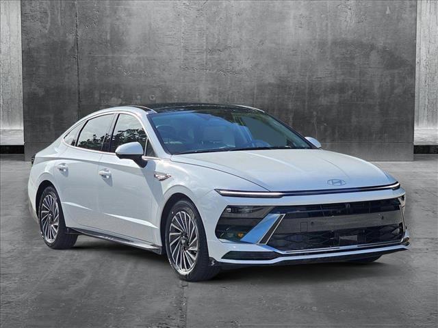 new 2025 Hyundai Sonata Hybrid car, priced at $40,025