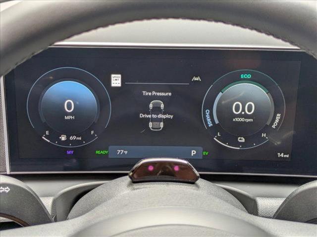 new 2025 Hyundai TUCSON Hybrid car, priced at $38,649