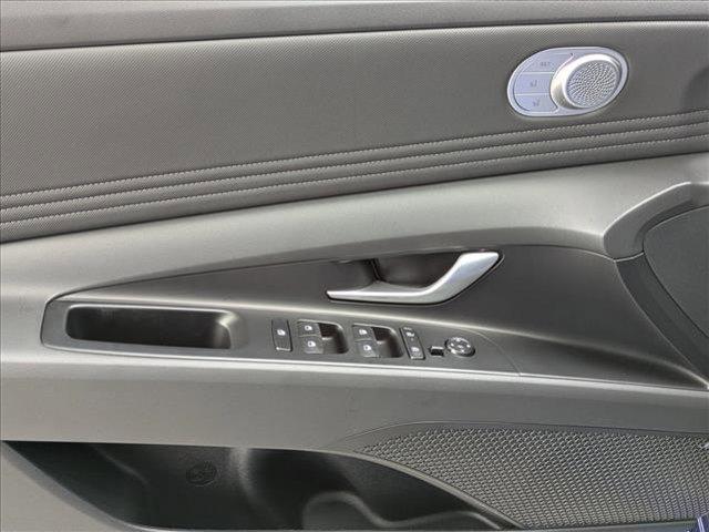 new 2025 Hyundai Elantra car, priced at $30,834
