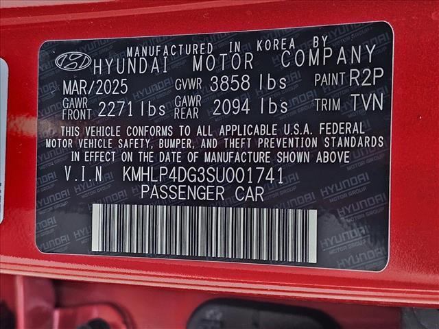 new 2025 Hyundai Elantra car, priced at $29,105