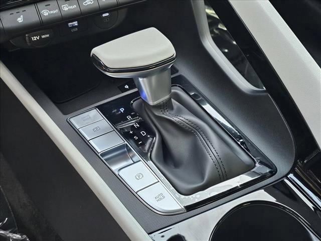 new 2025 Hyundai Elantra car, priced at $29,105