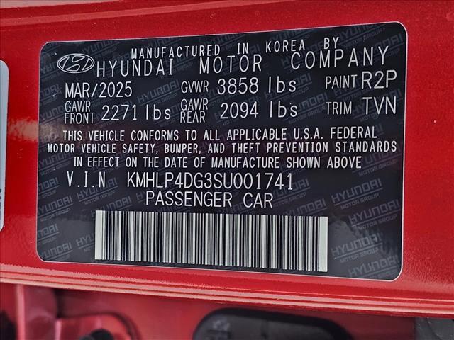 new 2025 Hyundai Elantra car, priced at $27,855