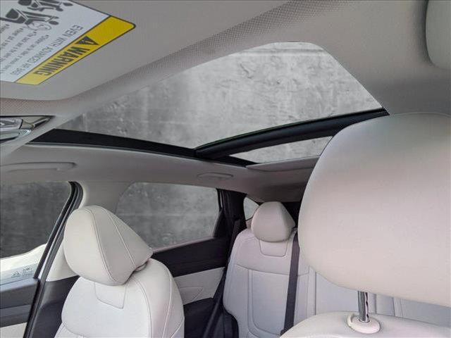 new 2025 Hyundai TUCSON Hybrid car, priced at $39,015