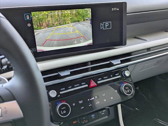new 2025 Hyundai TUCSON Hybrid car, priced at $39,015