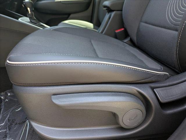 new 2025 Hyundai Venue car, priced at $25,540