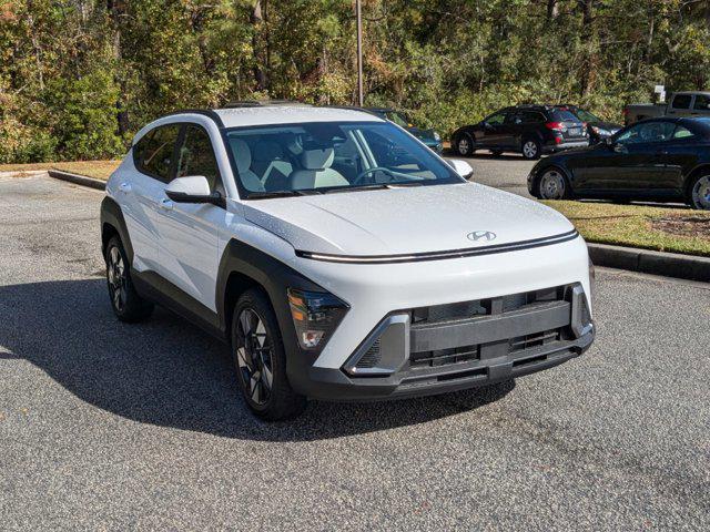 new 2025 Hyundai Kona car, priced at $27,910