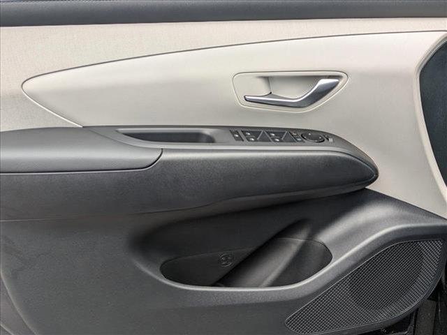 new 2025 Hyundai TUCSON Hybrid car, priced at $38,515