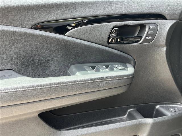 used 2022 Honda Passport car, priced at $35,357