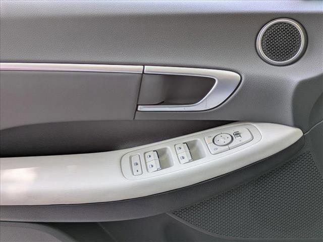 new 2025 Hyundai Sonata Hybrid car, priced at $33,535