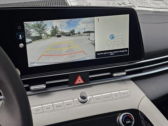 new 2025 Hyundai Elantra car, priced at $26,865