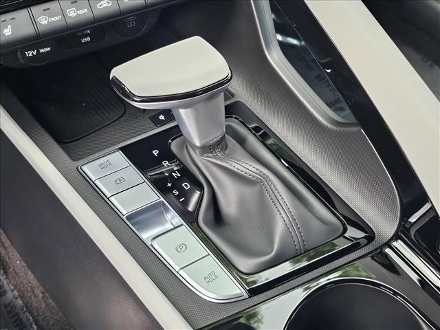 new 2025 Hyundai Elantra car, priced at $26,865