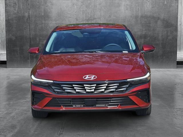 new 2025 Hyundai Elantra car, priced at $32,050