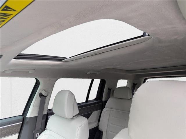 new 2025 Hyundai SANTA FE HEV car, priced at $50,175