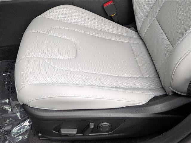 new 2025 Hyundai Elantra car, priced at $27,365