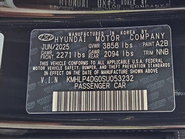 new 2025 Hyundai Elantra car, priced at $26,880