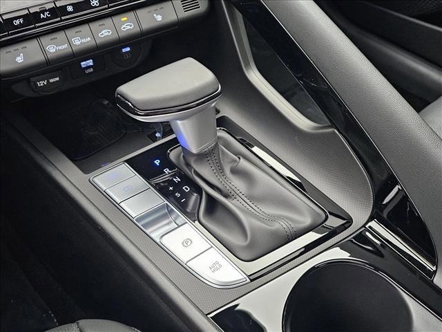 new 2025 Hyundai Elantra car, priced at $26,880