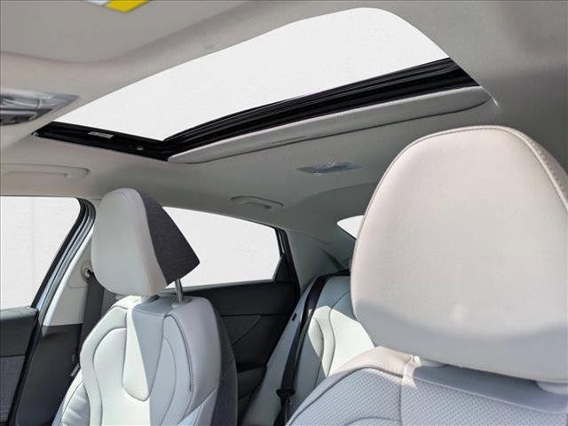 new 2025 Hyundai Elantra car, priced at $27,365