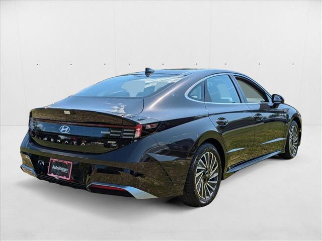 used 2024 Hyundai Sonata Hybrid car, priced at $31,208