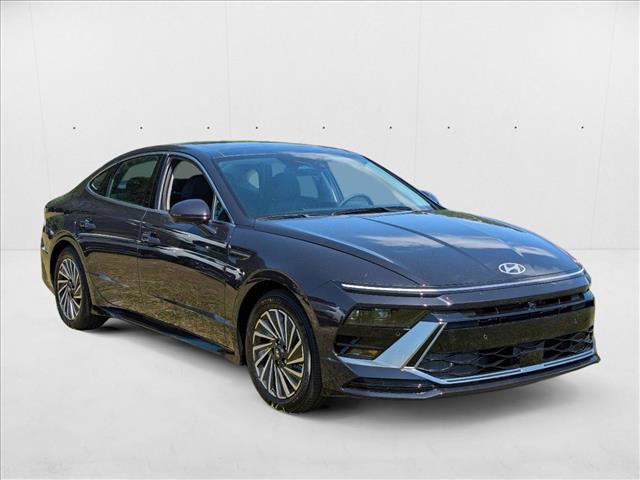 used 2024 Hyundai Sonata Hybrid car, priced at $31,208