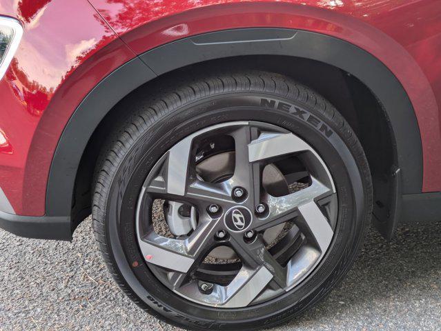 new 2025 Hyundai Venue car, priced at $26,135
