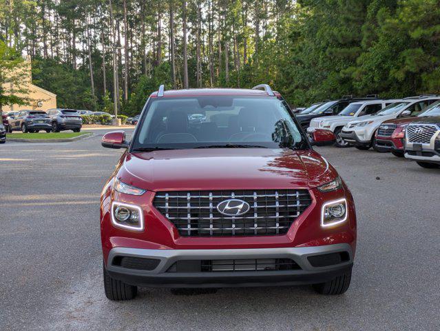 new 2025 Hyundai Venue car, priced at $26,135