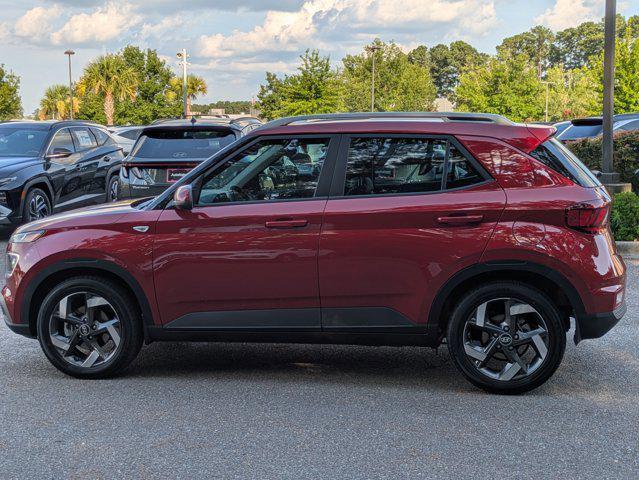 new 2025 Hyundai Venue car, priced at $26,135