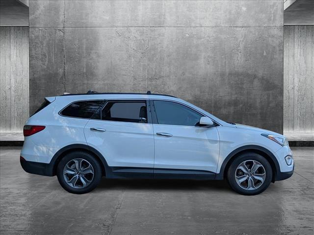 used 2015 Hyundai Santa Fe car, priced at $11,998