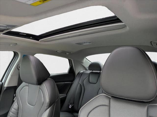 new 2025 Hyundai Elantra car, priced at $27,335