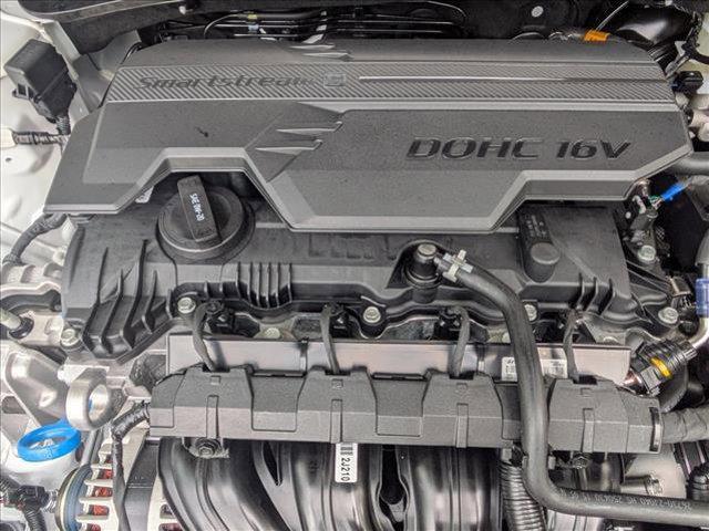 new 2025 Hyundai Elantra car, priced at $27,335