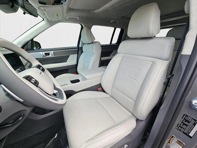 new 2025 Hyundai SANTA FE HEV car, priced at $49,684