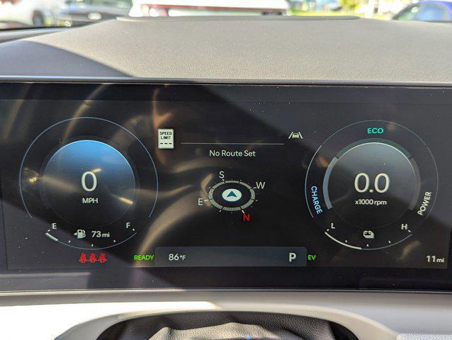 new 2025 Hyundai TUCSON Hybrid car, priced at $43,920