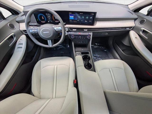 new 2025 Hyundai Sonata Hybrid car, priced at $31,267