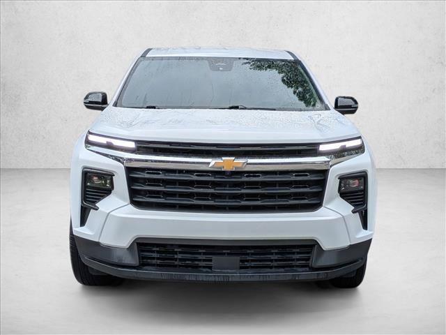 used 2024 Chevrolet Traverse car, priced at $32,500