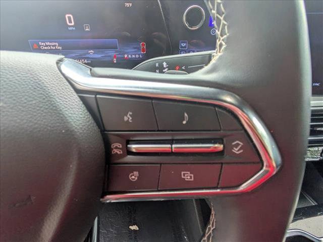 used 2024 Chevrolet Traverse car, priced at $32,500