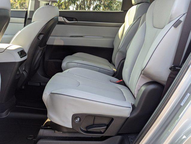 new 2025 Hyundai Palisade car, priced at $42,335