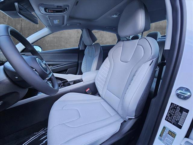 new 2025 Hyundai Elantra car, priced at $29,090