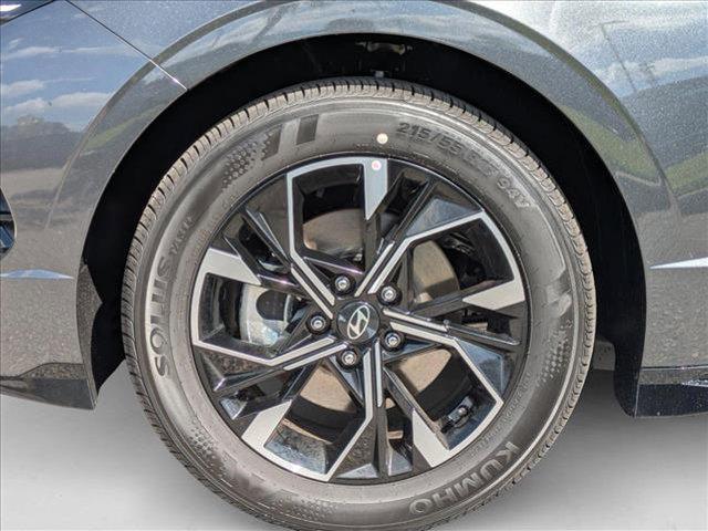 new 2025 Hyundai Sonata car, priced at $28,825