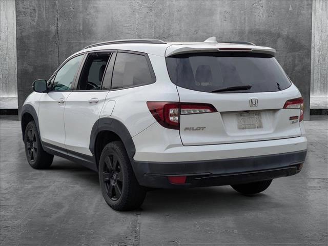used 2022 Honda Pilot car, priced at $31,498