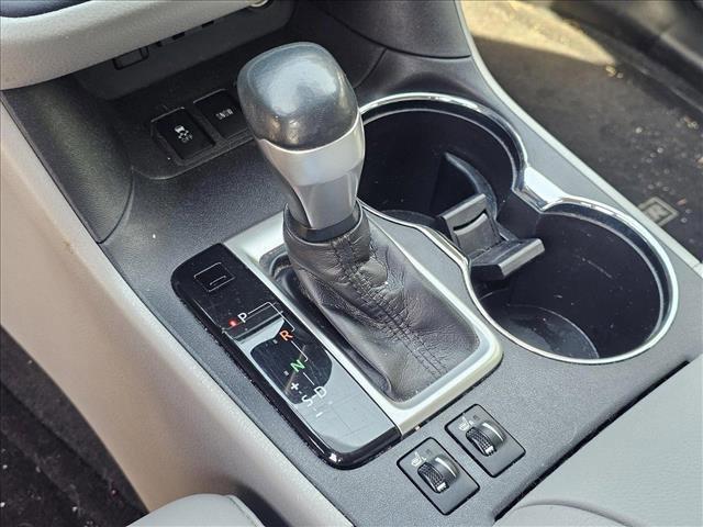 used 2019 Toyota Highlander car, priced at $26,484