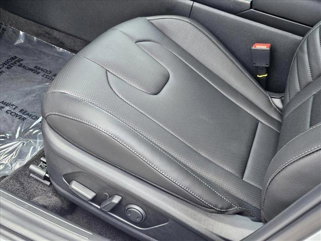 new 2025 Hyundai ELANTRA HEV car, priced at $30,980