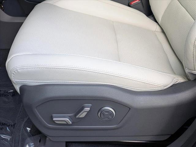 new 2025 Hyundai Santa Fe car, priced at $48,235