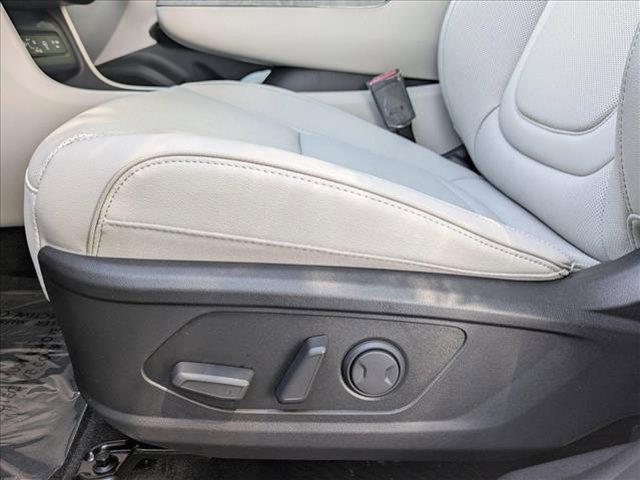 new 2025 Hyundai TUCSON Hybrid car, priced at $42,830